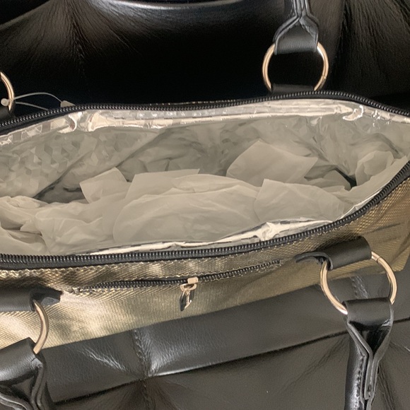 🎄Insulated -🍷Wine clutch w/corkscrew in pocket! - Picture 5 of 10